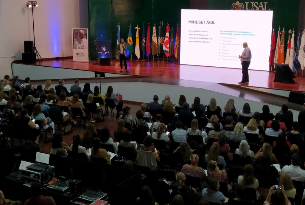 Congreso de Educación Desarrollo de Habilidades Globales y Socioemocionales Polo Educativo Pilar